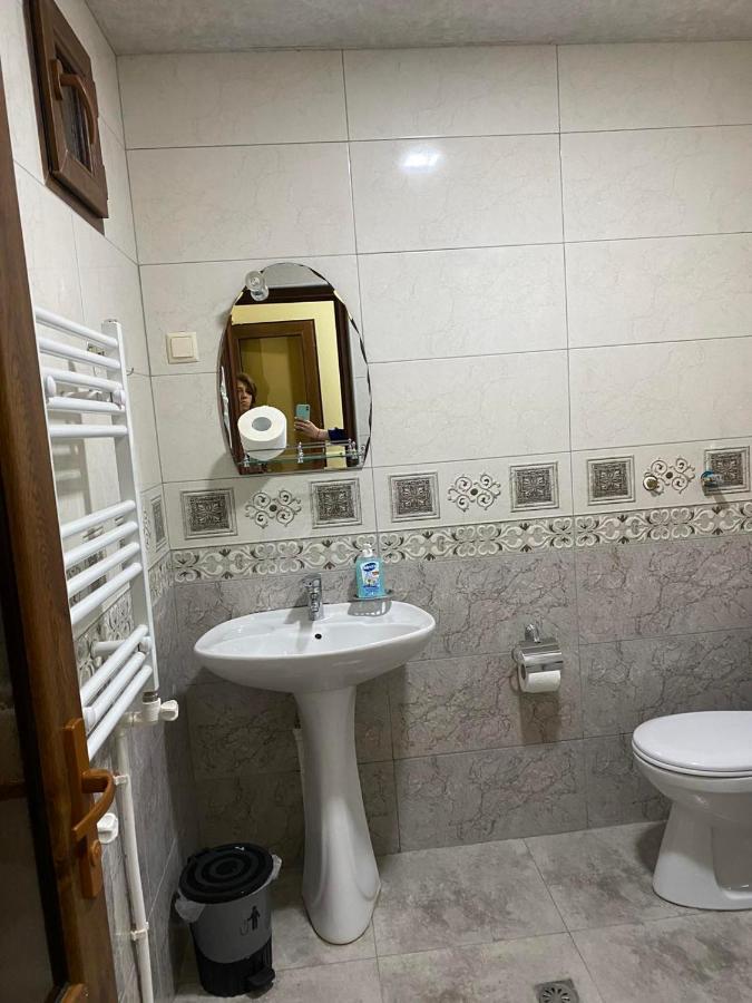 Dilbo House Hotel Dilisan Kültér fotó